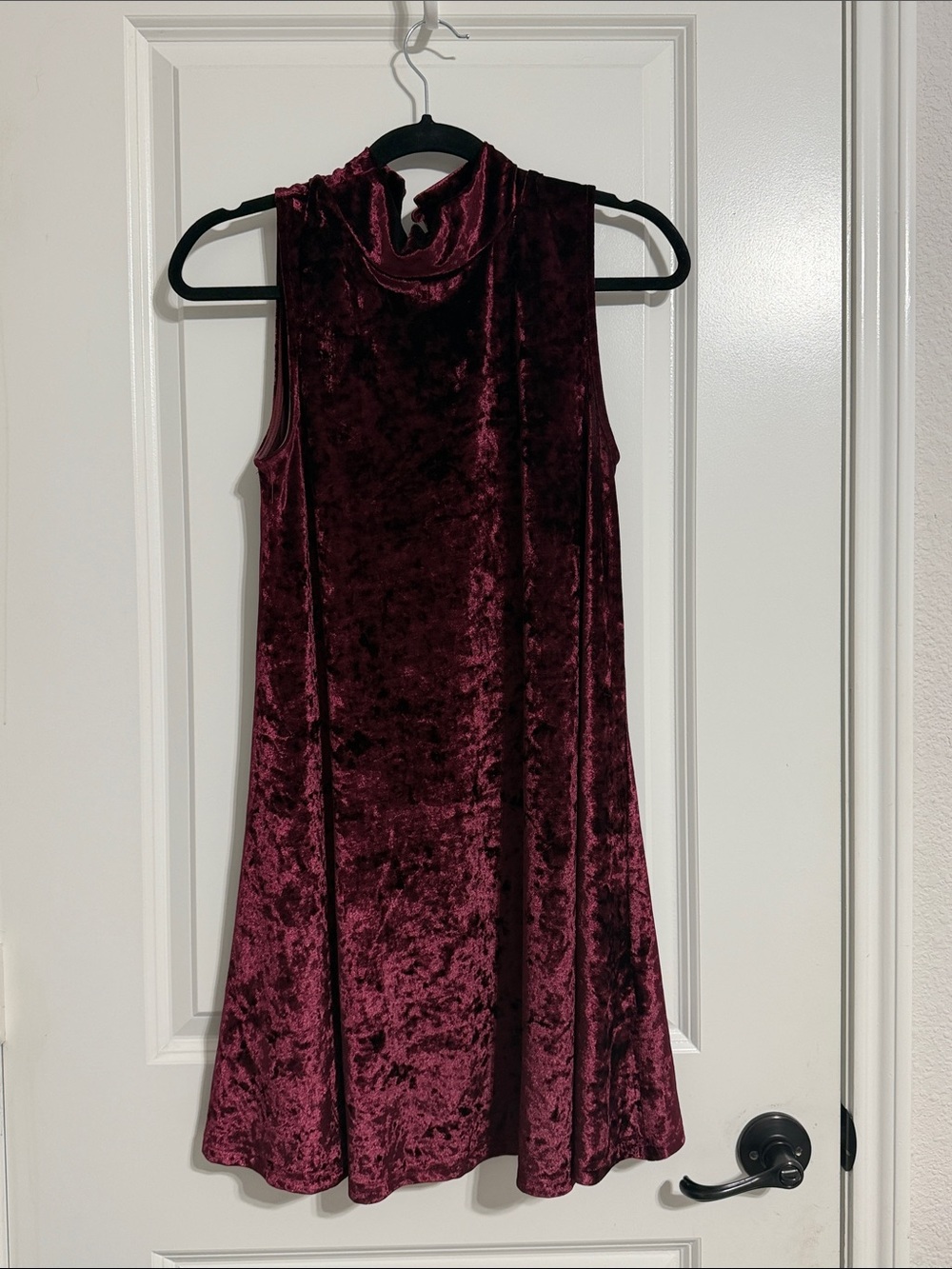 Sleeveless Velvet Swing Dress in Burgundy